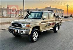 Toyota Land Cruiser 70 Pickup